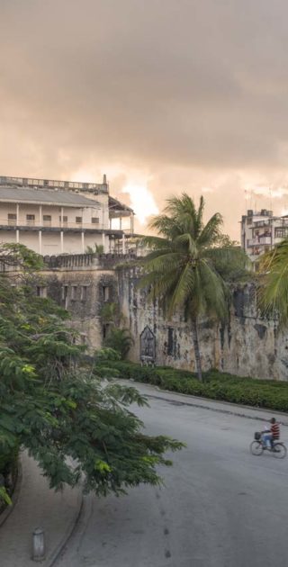 slideshow_itineraire_tanzanie_11nuit_stone_town_6